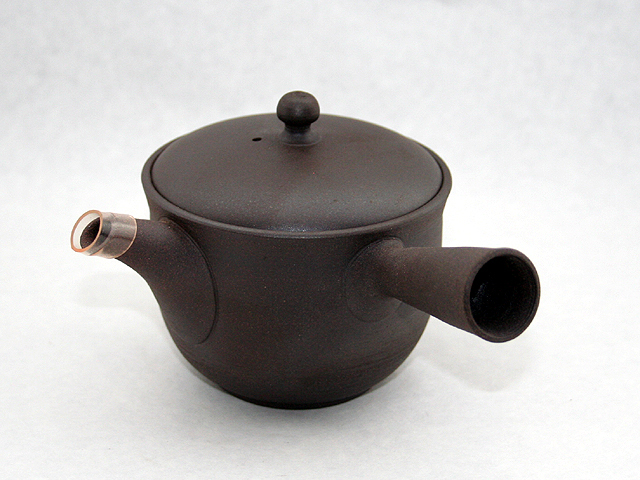 ���q�^ �}�{