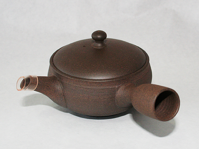 �ɓ���CM �}�{